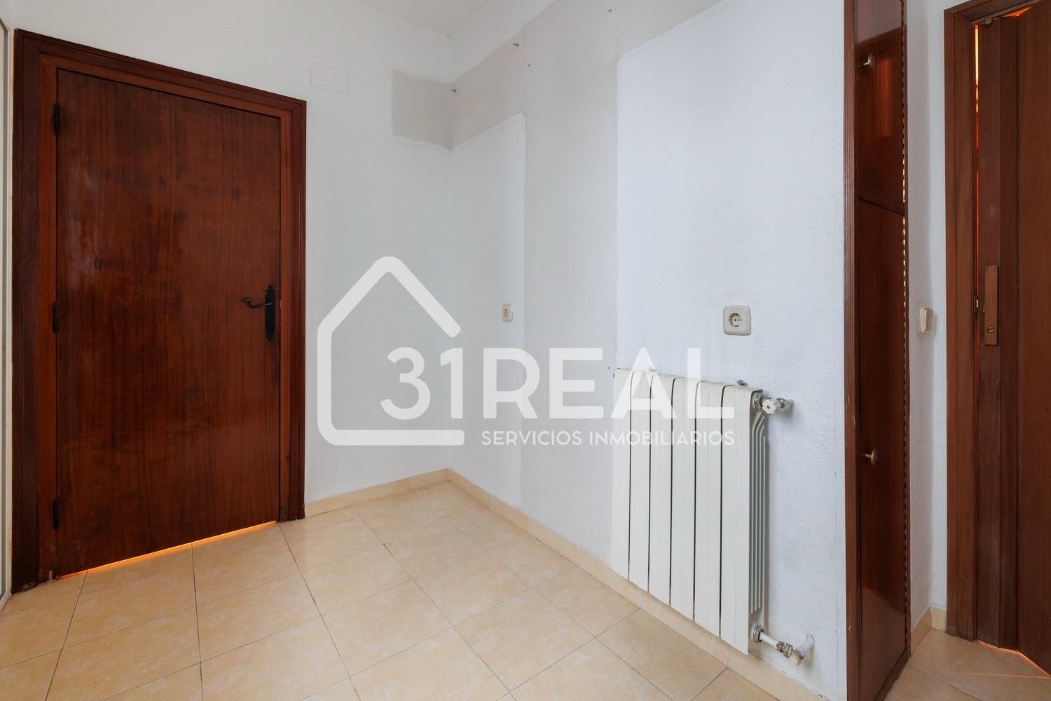 Flat for sale in  Madrid Capital  with Heating, Private garden and Parquet flooring