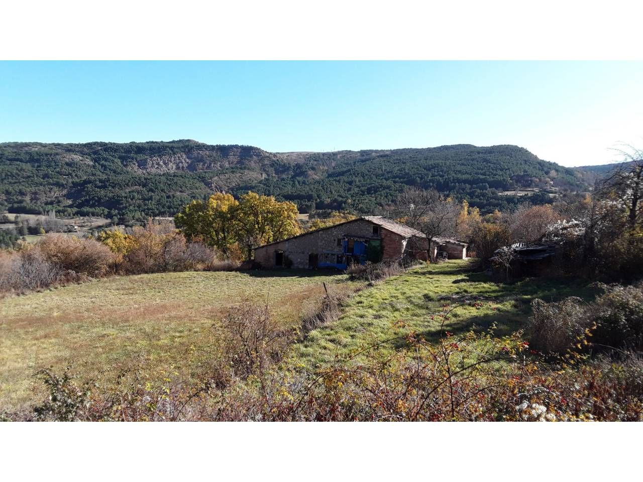 Vista exterior de Finca rústica en venda en Vallcebre amb Jardí privat