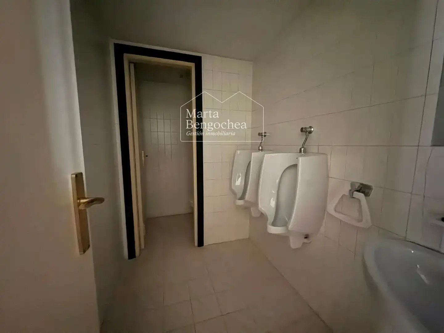 Bany de Oficina de lloguer en Vitoria - Gasteiz amb Calefacció