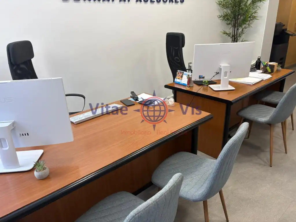 Local comercial en venta en Calle Carril Caldereros