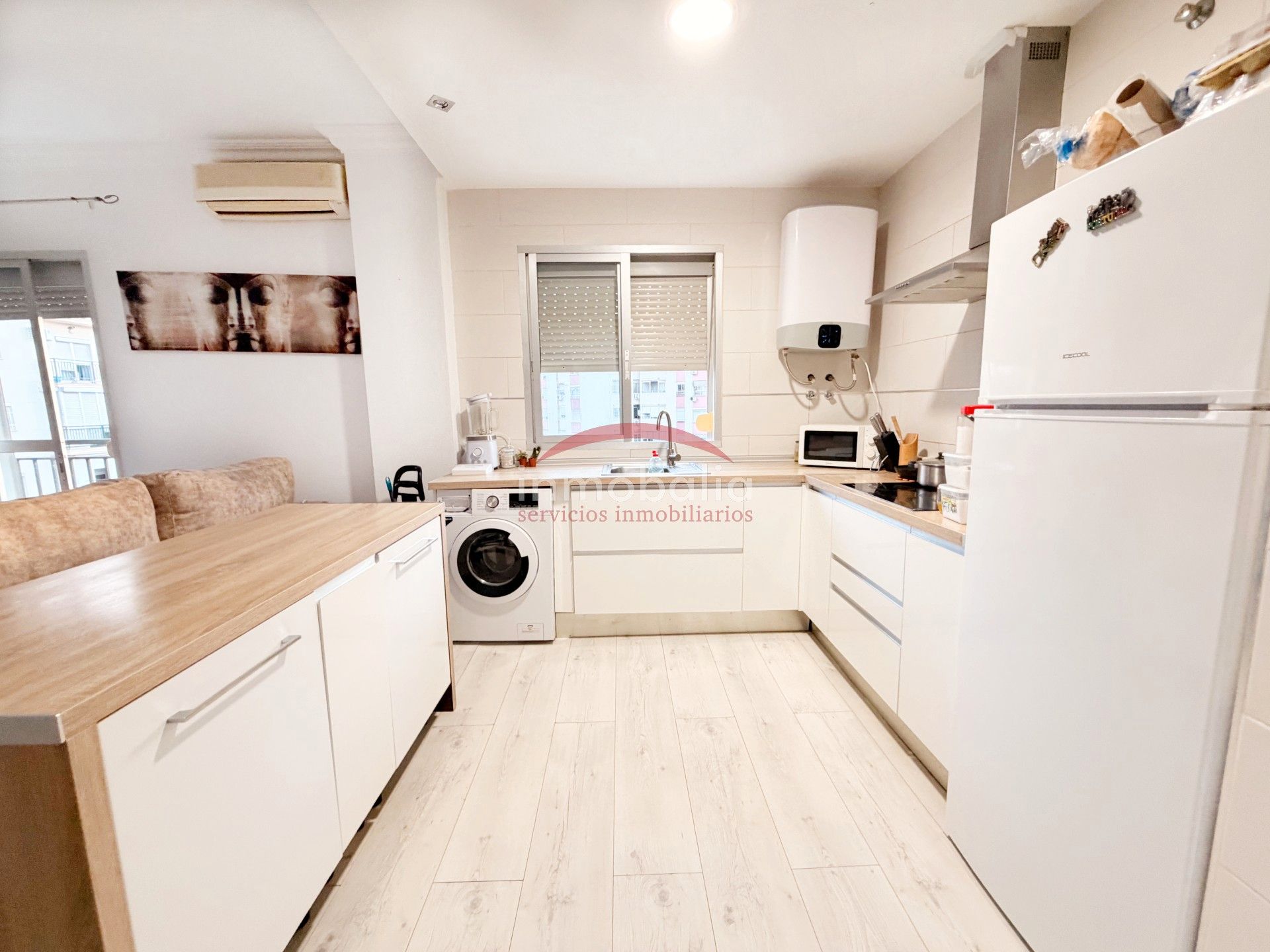 Cuina de Pis en venda en  Sevilla Capital amb Aire condicionat i Terrassa