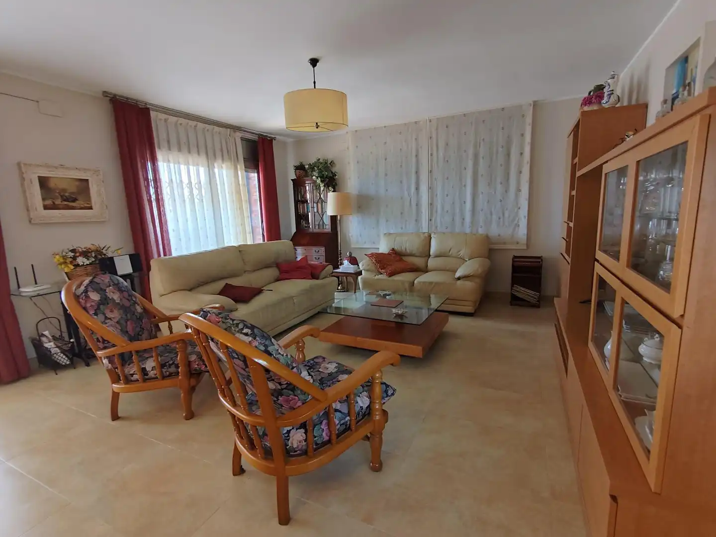 Sala de estar de Casa o chalet en venta en El Vendrell con Aire acondicionado, Calefacción y Jardín privado
