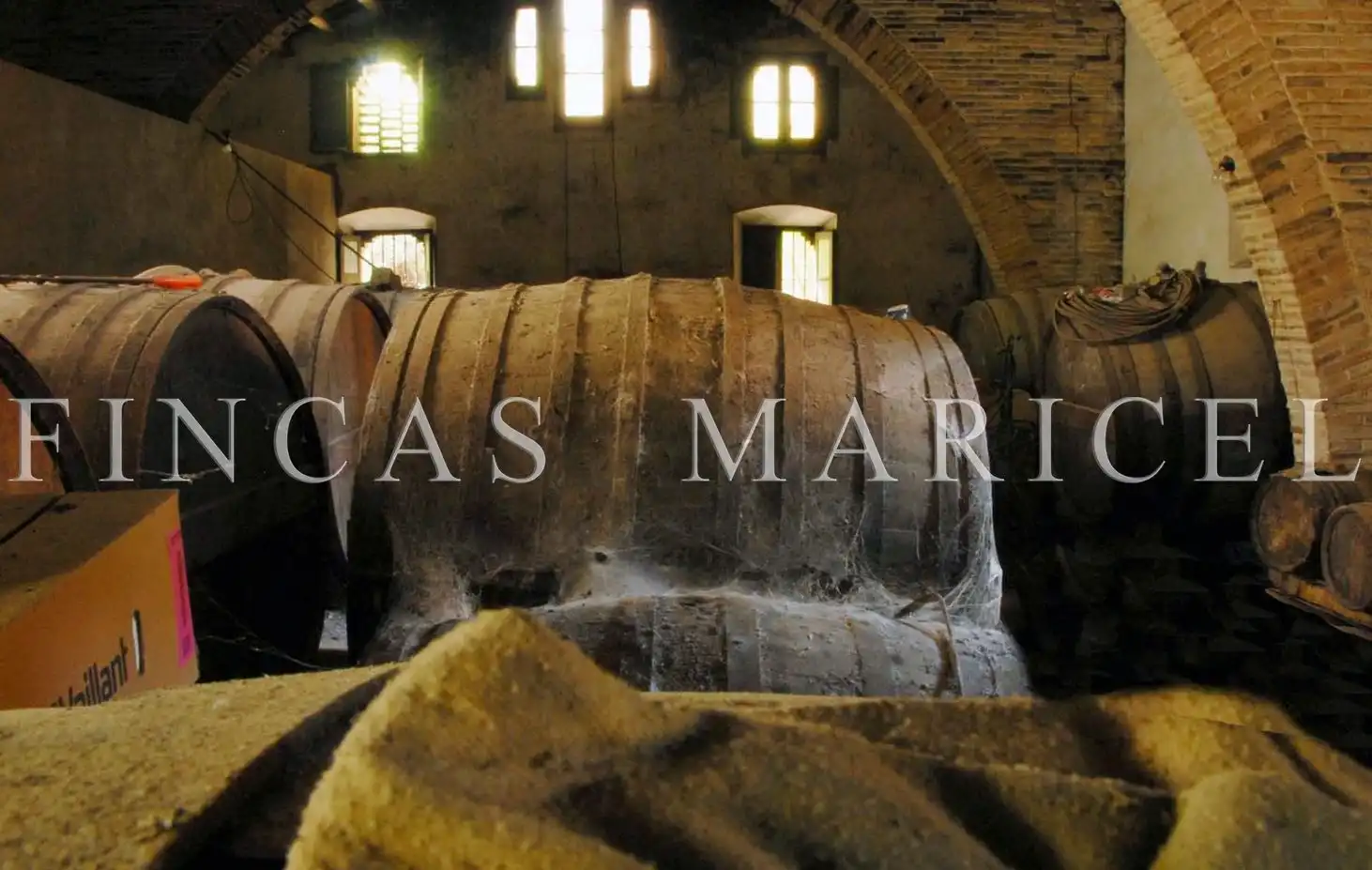 Finca rústica en venda a Vallpineda - Rocamar