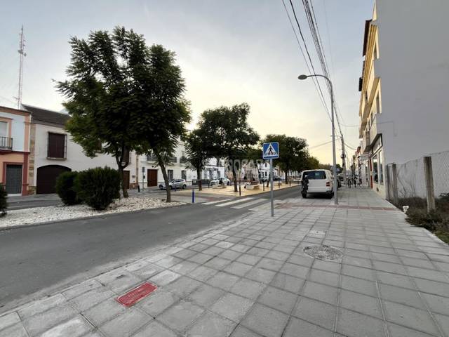 Local comercial en Alquiler en Pilas