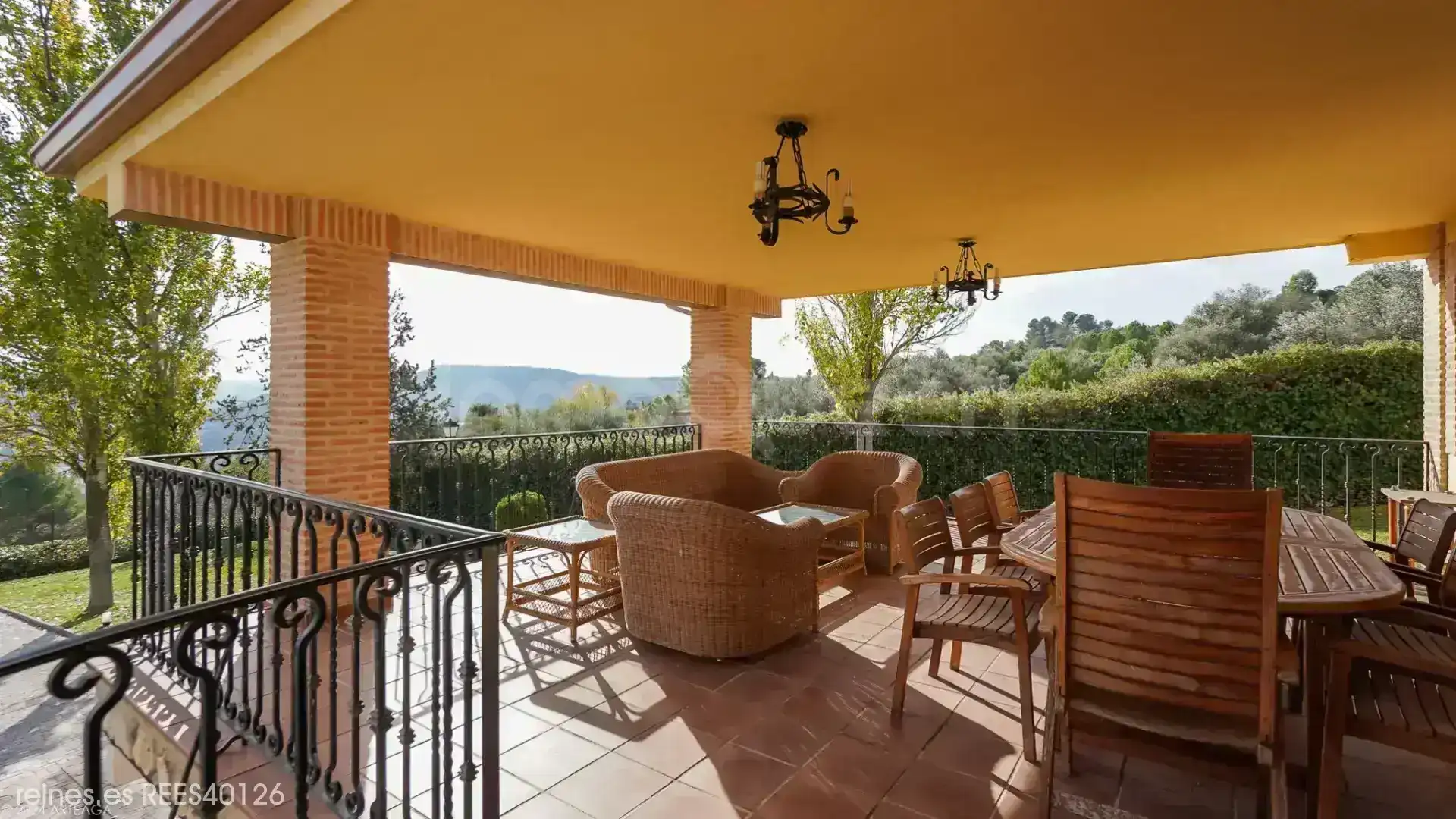 Terrassa de Casa o xalet en venda en Orusco de Tajuña amb Calefacció, Jardí privat i Terrassa