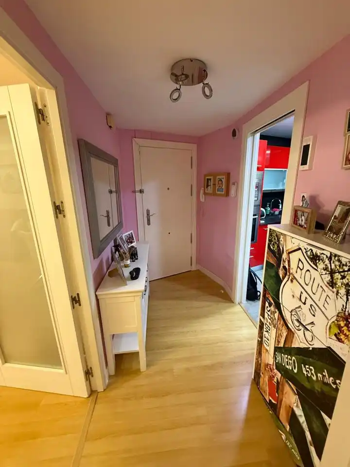 Wohnung zum Verkauf in Málaga mit Klimaanlage und Terrasse