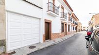 Exterior view of House or chalet for sale in Fuente Vaqueros  with Balcony