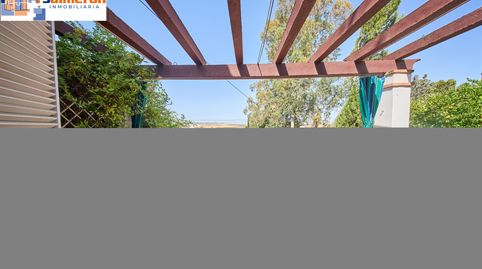 Foto 2 de Casa o chalet en venta en Calle de la Borgoña, Villa de Otura, Granada