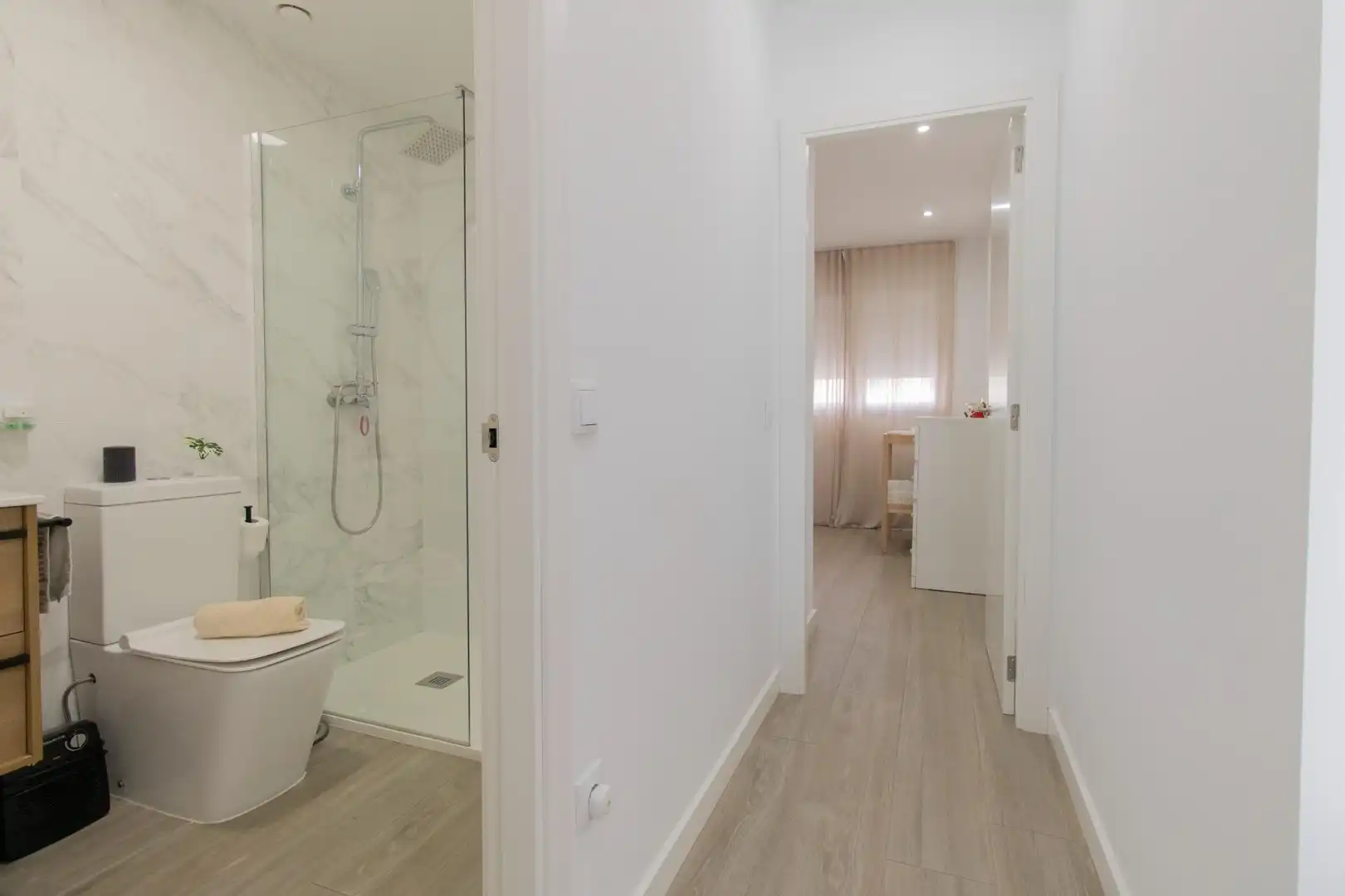 Bathroom of Attic for sale in Rafelbuñol / Rafelbunyol  with Air Conditioner, Terrace and Storage room