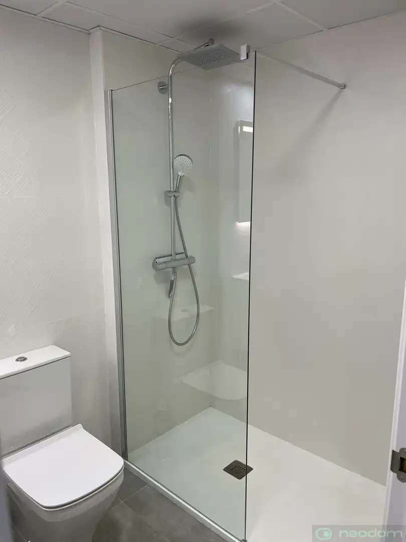 Badezimmer von Wohnung zur Miete in Finestrat