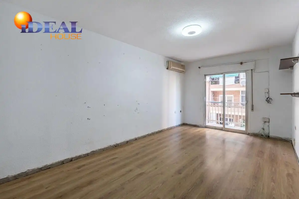 Piso con ascensor en venta en Zaidín, imagen 4