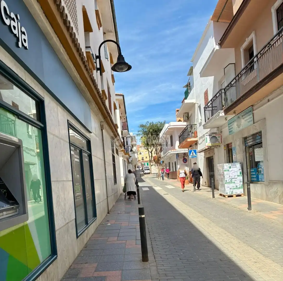 Vista exterior de Local en venta en Mijas