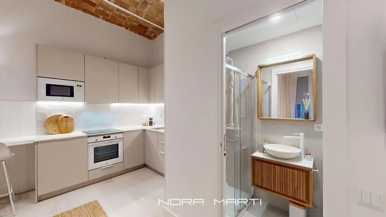 Cocina de Planta baja en venta en Barcelona con Aire acondicionado, Calefacción y Amueblado