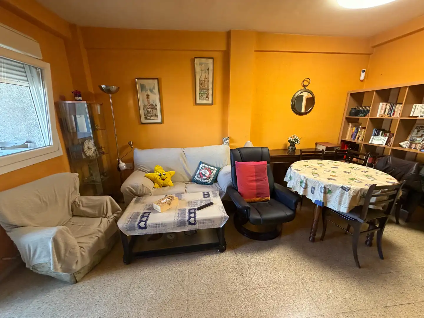 Sala d'estar de Pis en venda en Madrid amb Aire condicionat, Calefacció i Terrassa