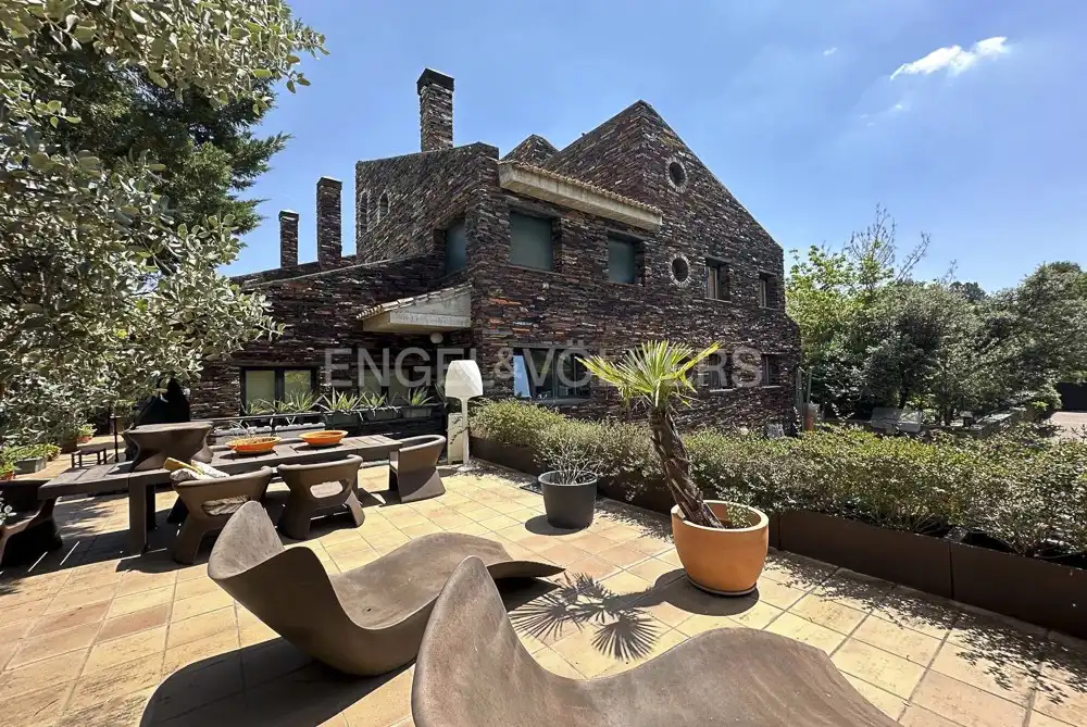Terraza de Finca rústica en venta en Ciudalcampo con Aire acondicionado, Calefacción y Jardín privado