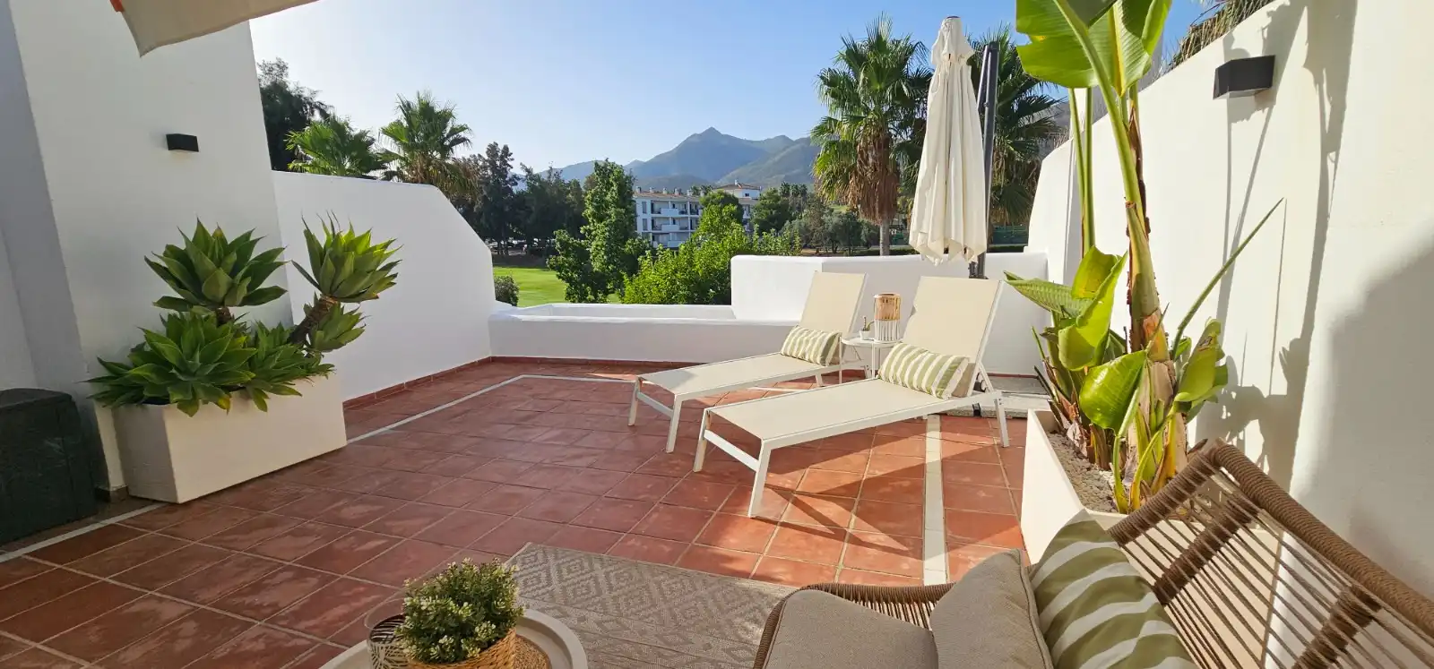 Terraza de Casa adosada de alquiler en Alhaurín de la Torre con Aire acondicionado, Jardín privado y Terraza