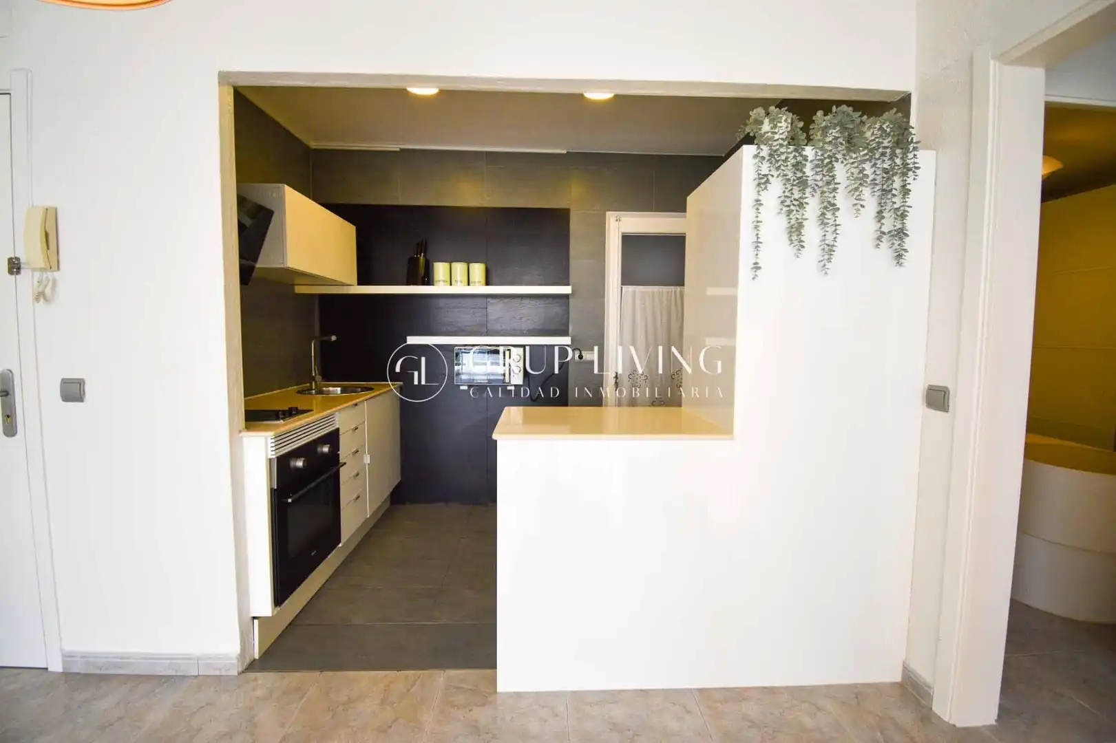 Cocina de Piso de alquiler en Sitges con Calefacción, Terraza y Amueblado