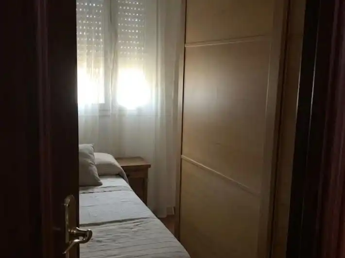Habitación de Casa o chalet en venta en Carmona con Aire acondicionado, Calefacción y Jardín privado
