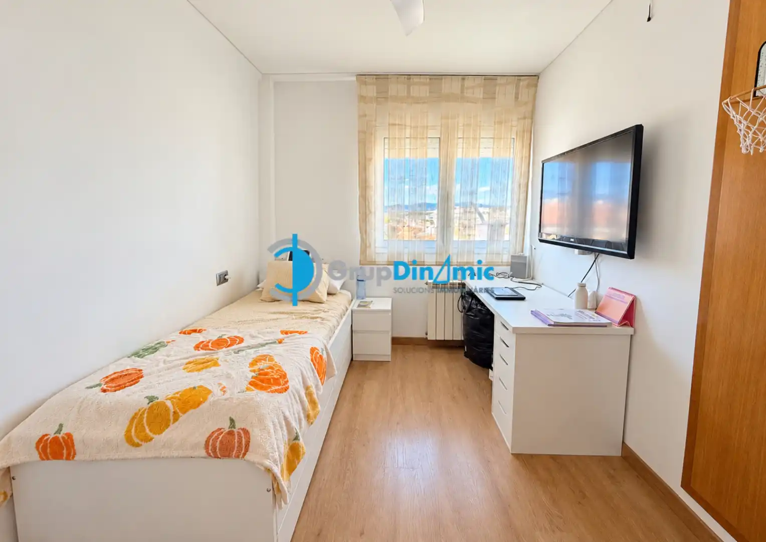 Bedroom of Duplexes for sale in Avinguda Catalunya