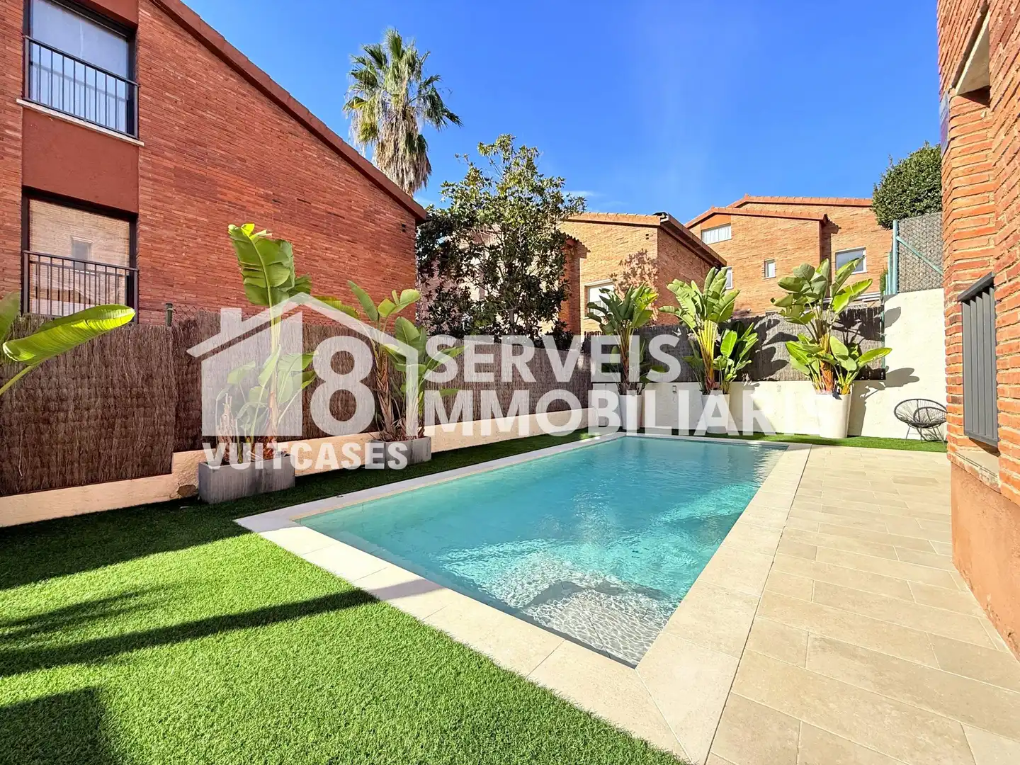 Exterior view of Houses for sale in El Masnou  with Heating, Private garden and Terrace