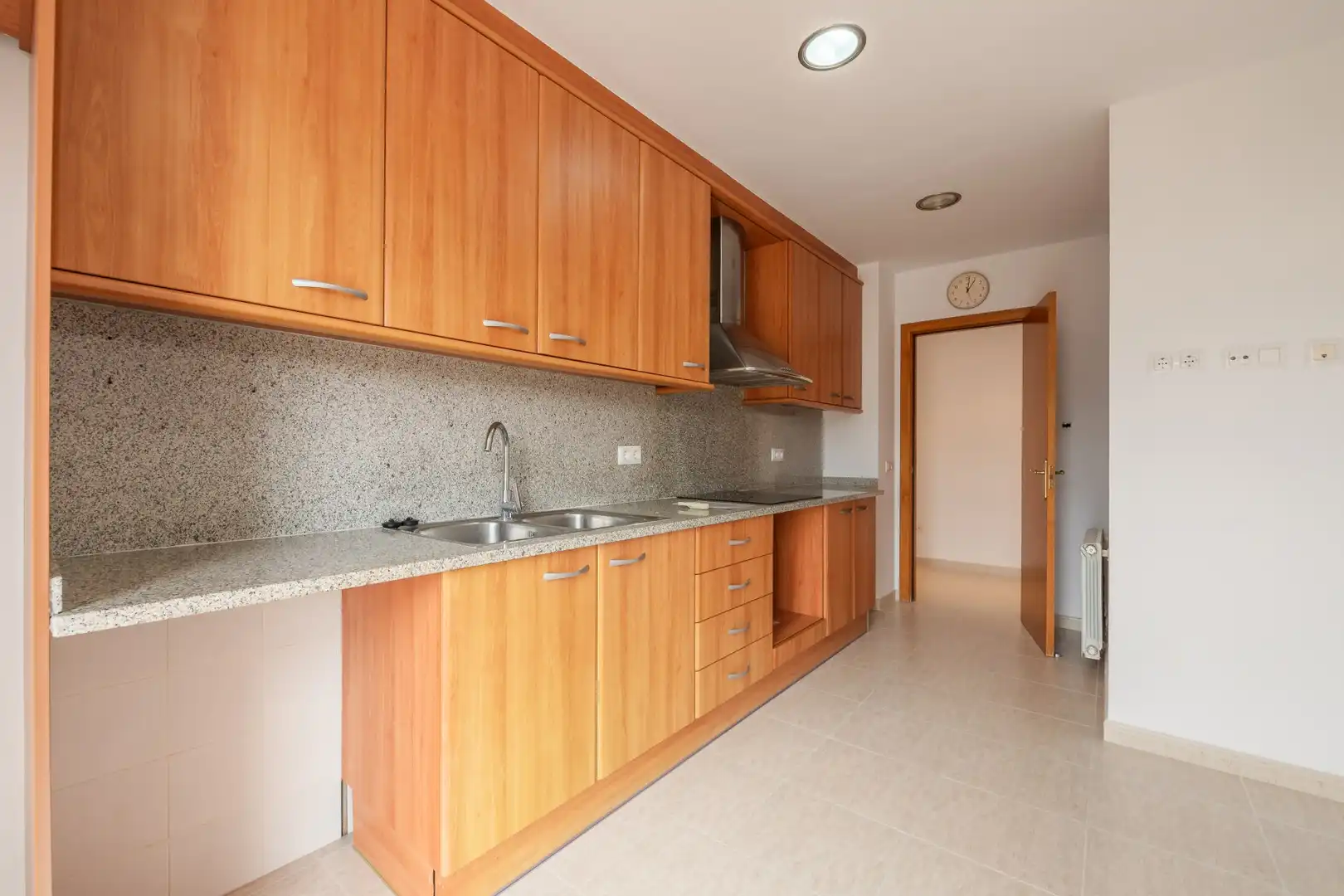 Piso con terraza en venta en Porqueres, imagen 5