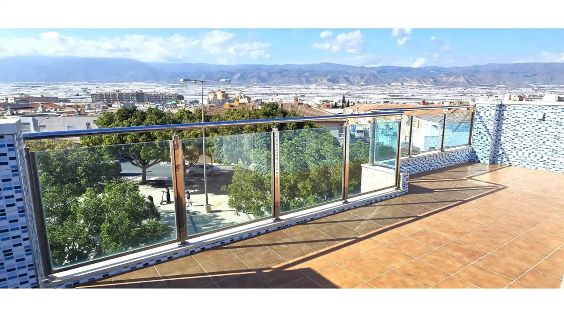 Terrace of Single-family semi-detached for sale in Roquetas de Mar  with Terrace and Furnished