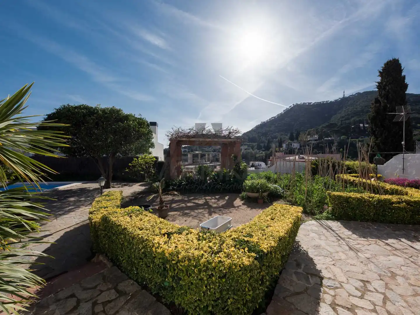 Jardín de Finca rústica en venta en Cabrera de Mar con Calefacción, Terraza y Trastero