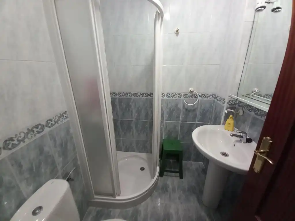 Baño de Casa adosada en venta en Martos con Terraza y Amueblado