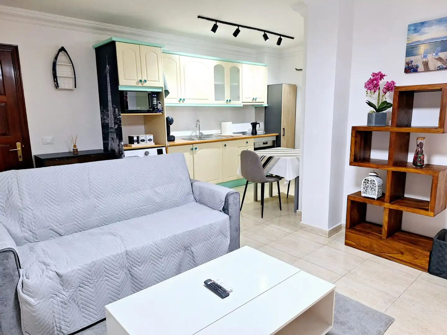 Wohnzimmer von Wohnungen zur Miete in Las Palmas de Gran Canaria mit Möbliert, Waschmaschine und Mikrowelle