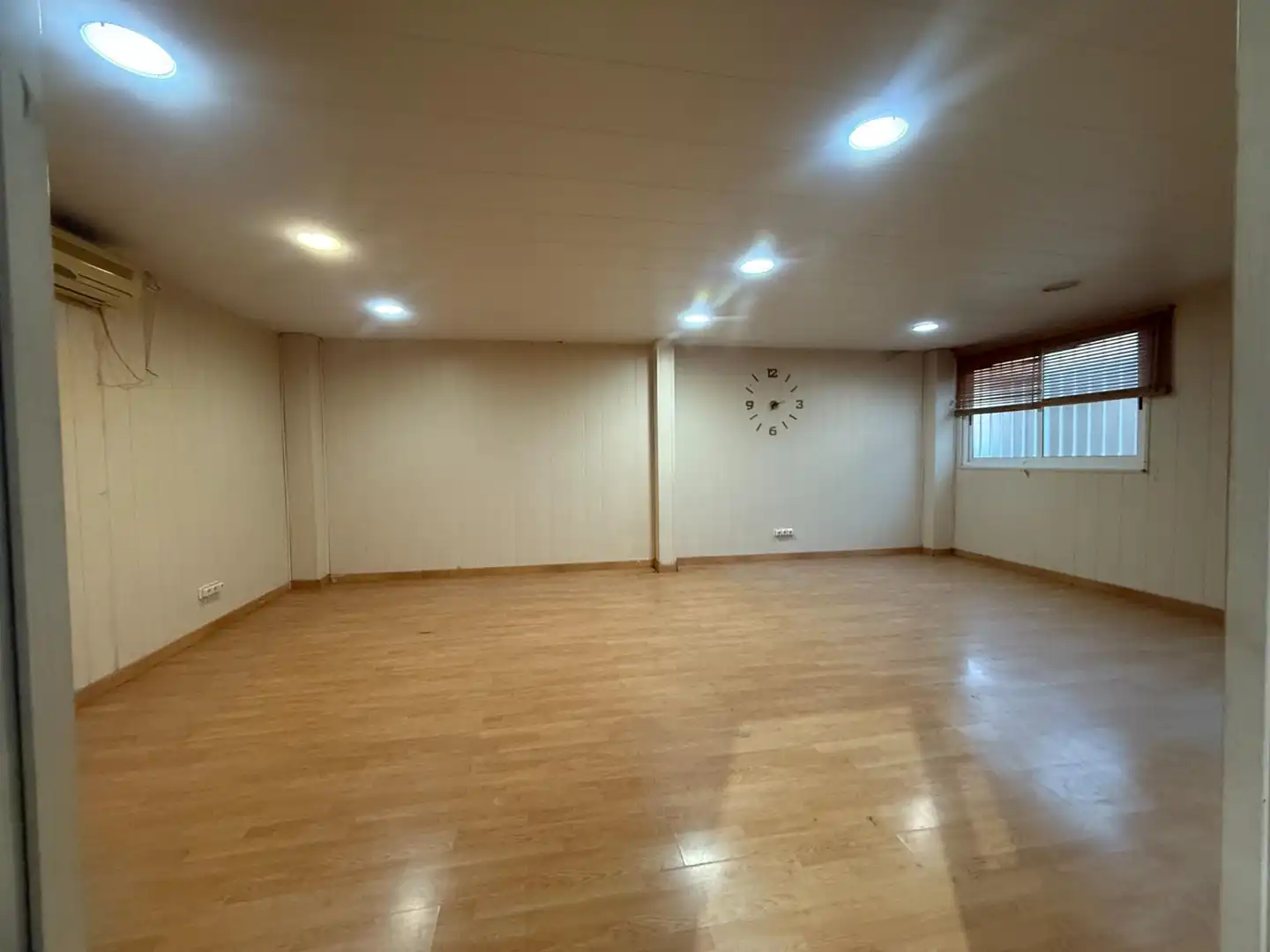 Nave industrielle à louer à Avenida Avenida Tomás Ferro, imagen 12
