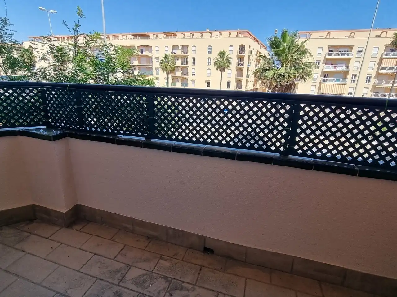 Terrassa de Apartament en venda en Manilva amb Terrassa i Piscina