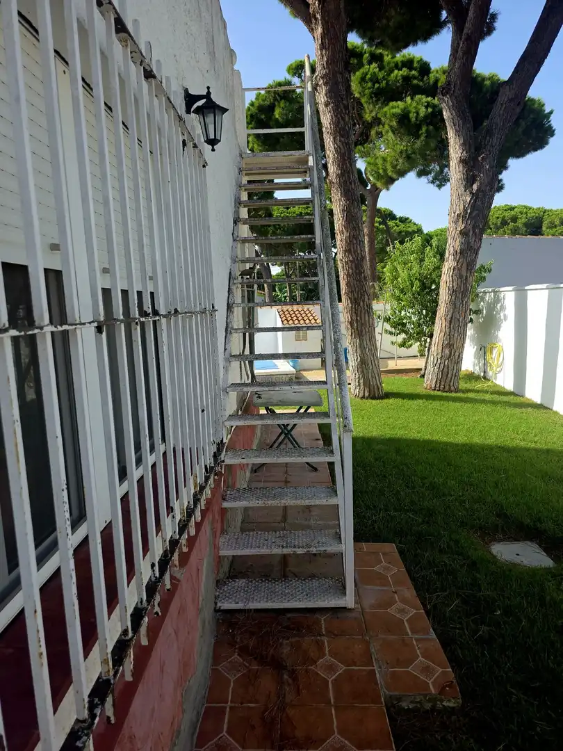 Chalet con piscina en venta en Las Lagunas - Campano, imagen 39
