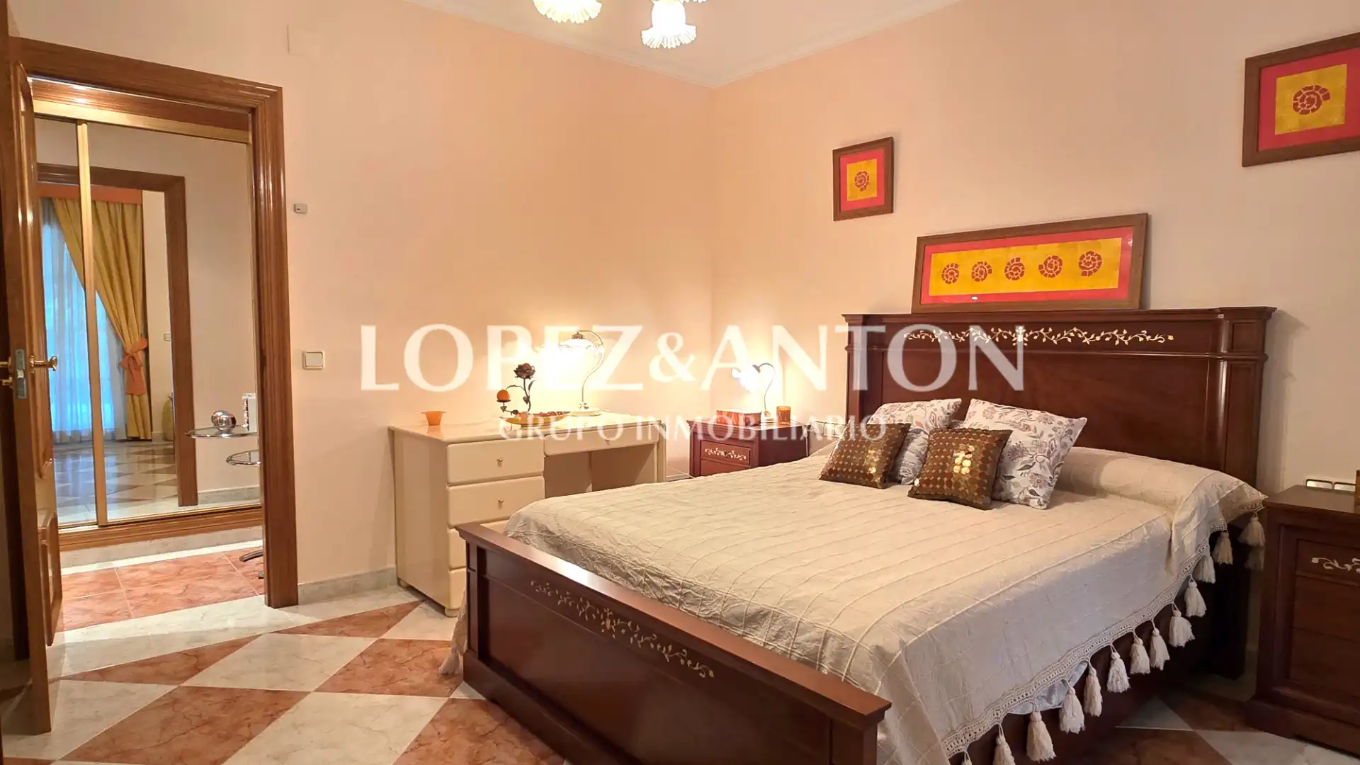 Habitación de Casa o chalet en venta en Benaguasil con Aire acondicionado, Jardín privado y Parquet