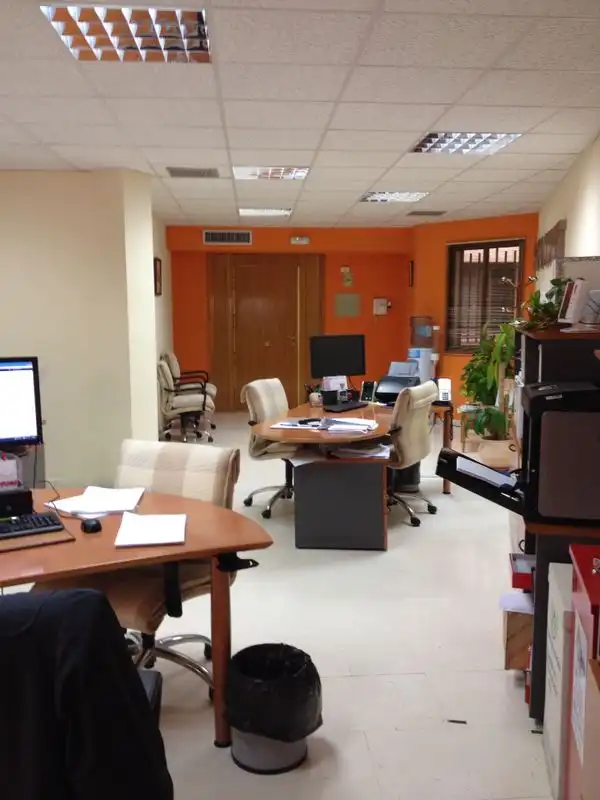 Business premises to rent in Calle Ramón y Cajal, imagen 23
