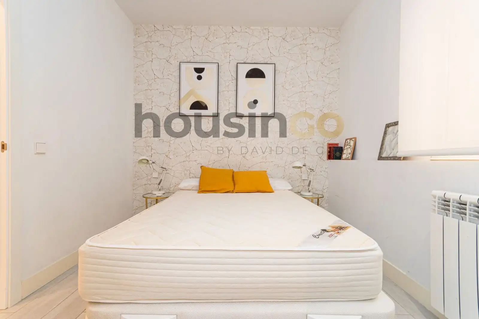 Bedroom of Flat for rent in Madrid  with Air Conditioner, Heating and Furnished