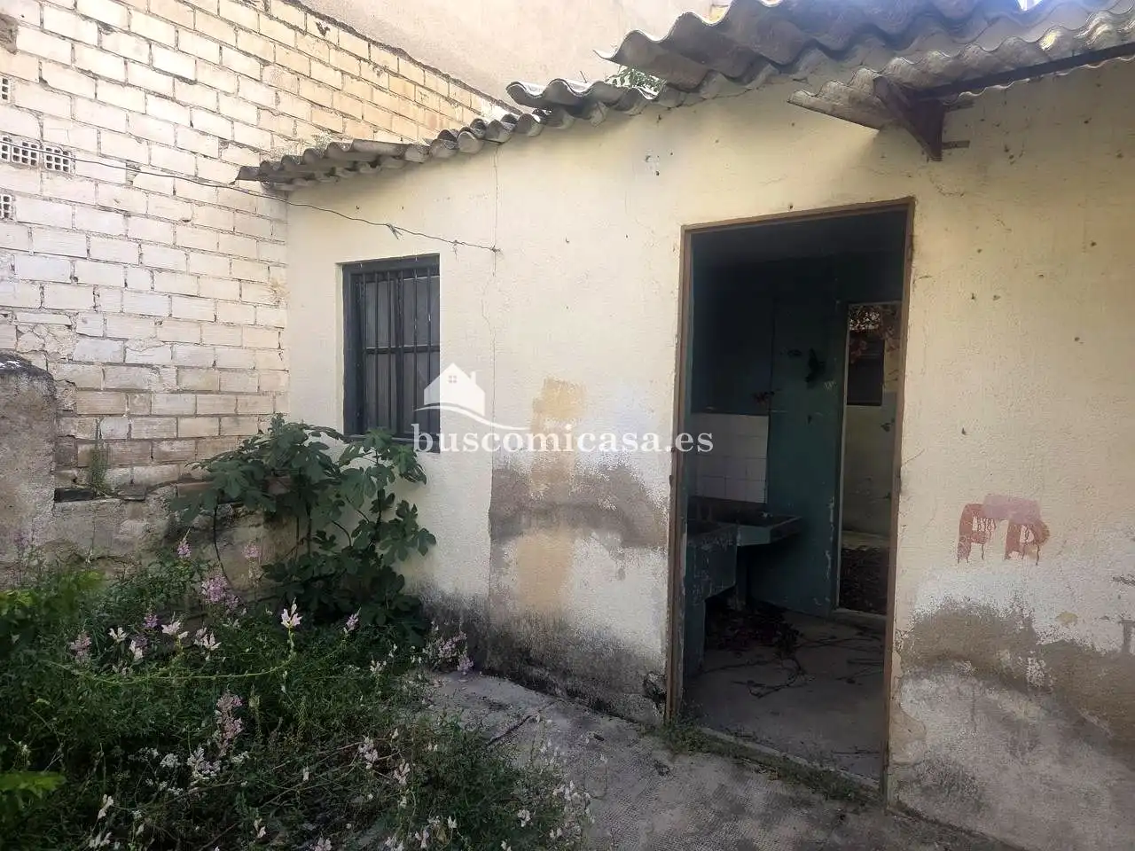 Vista exterior de Casa adosada en venta en Mancha Real con Balcón