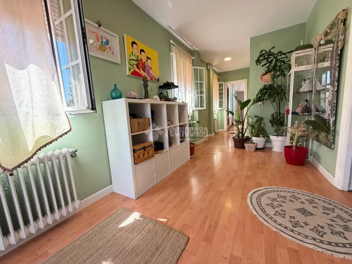 Casa adosada en venta en Collado Mediano con Calefacción y Jardín privado