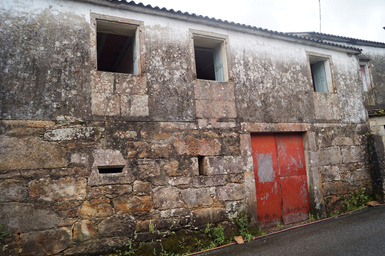 Vista exterior de Casa o xalet en venda en Boiro amb Jardí privat i Terrassa
