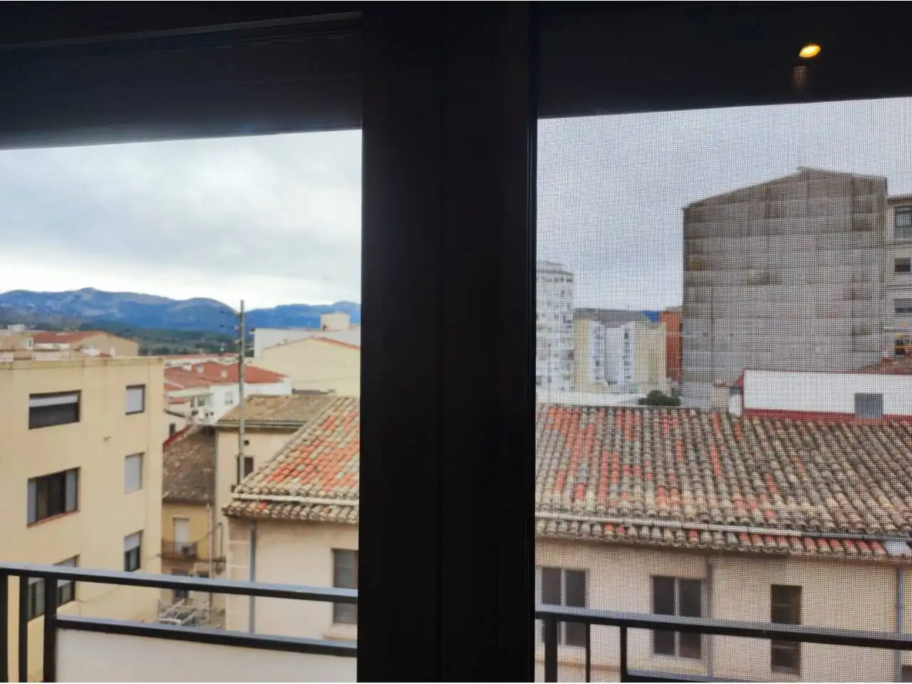 Vista exterior de Piso en venta en Cocentaina con Trastero y Balcón