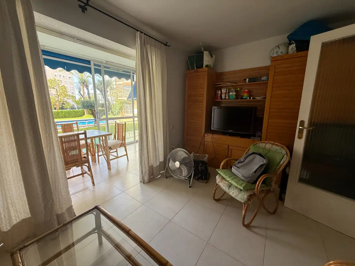 Habitación de Apartamento en venta en Benidorm con Terraza, Amueblado y Horno