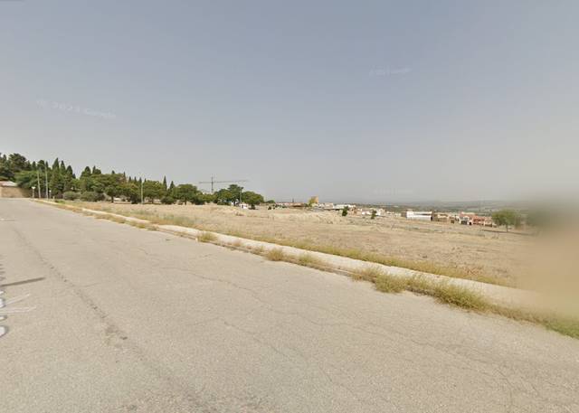 Terreno residencial en Venta en Calle Barcelona, 42 en Mengíbar