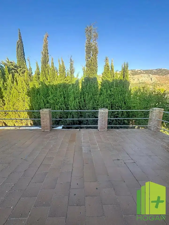 Terrassa de Casa o xalet en venda en La Guardia de Jaén amb Aire condicionat, Jardí privat i Terrassa