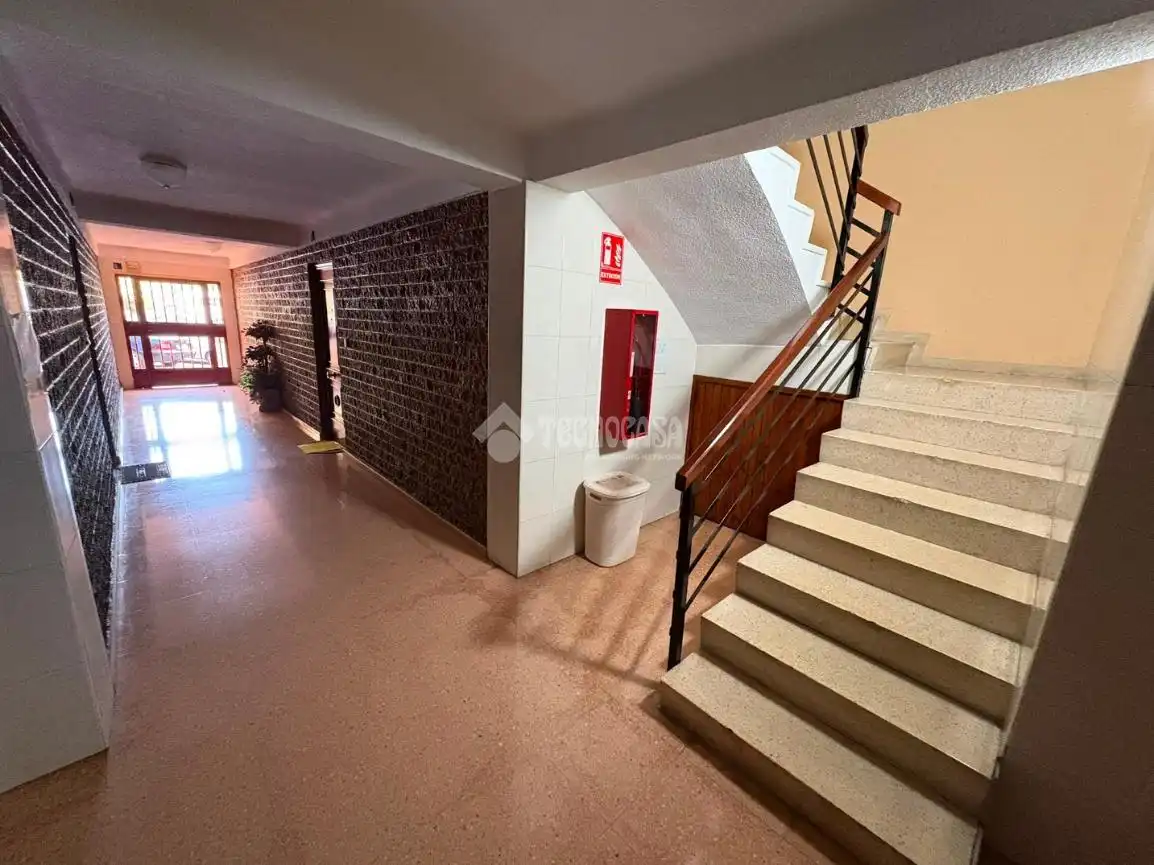 Flat for sale in Alicante / Alacant  with Furnished and Balcony