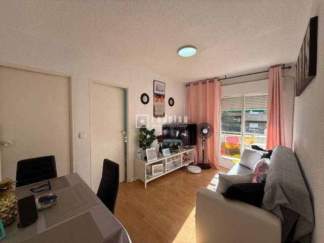 Piso en Venta en Antonio Ponz en Pueblo Nuevo