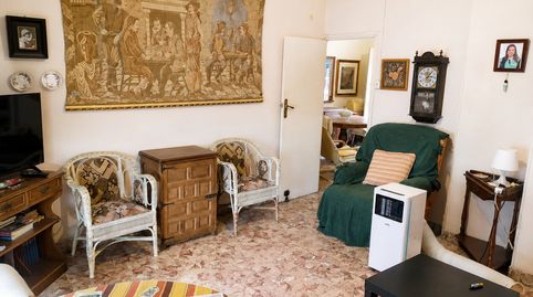 Vive en pleno corazón de Cieza: 3 dormitorios, terraza privada y todo a tus pies