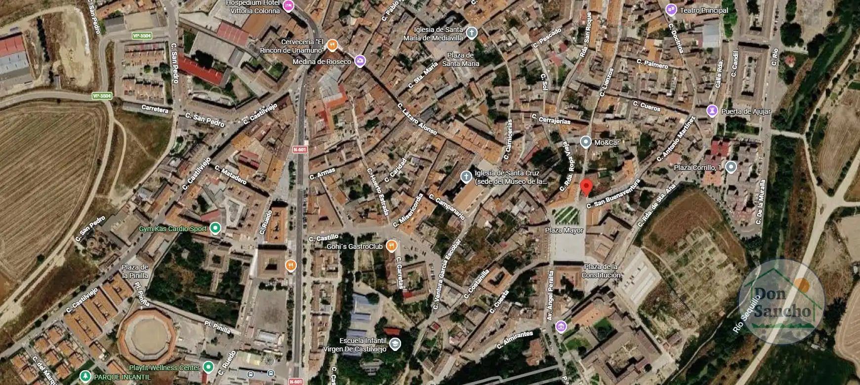 Vista exterior de Casa o xalet en venda en Medina de Rioseco amb Traster