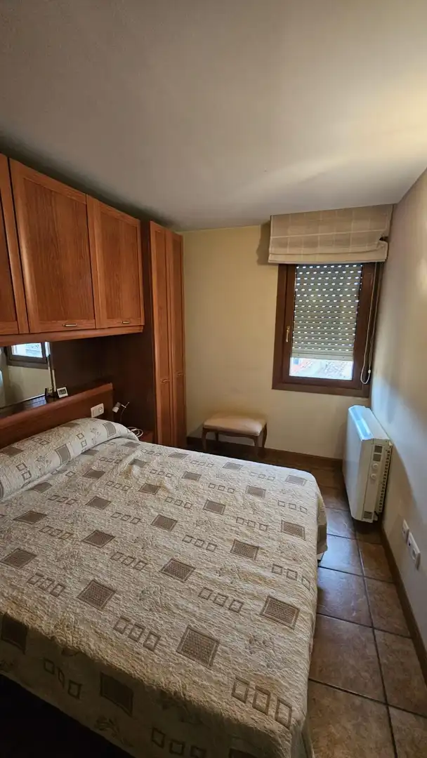 Habitación de Piso en venta en Tarazona con Calefacción y Amueblado