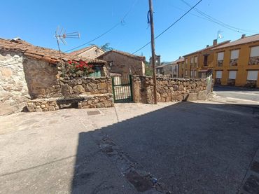 Casa con jardín en venta en Gargantilla del Lozoya