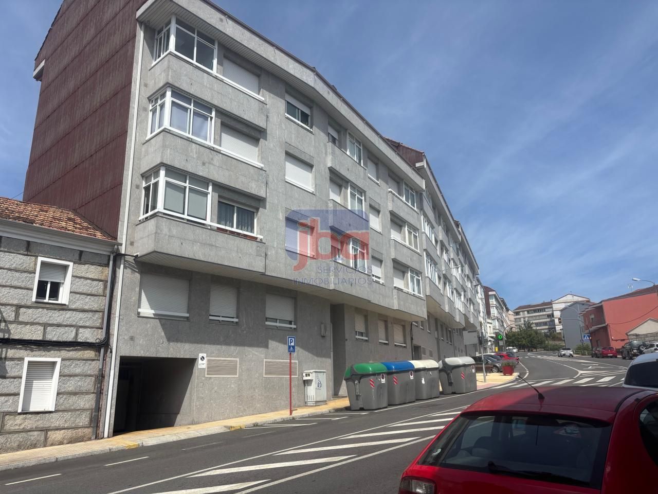 Vista exterior de Apartamento de alquiler en Ourense Capital  con Calefacción, Terraza y Trastero