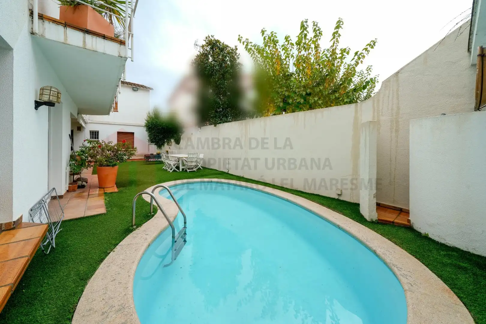 Piscina de Casa o xalet en venda en Mataró amb Aire condicionat, Calefacció i Jardí privat